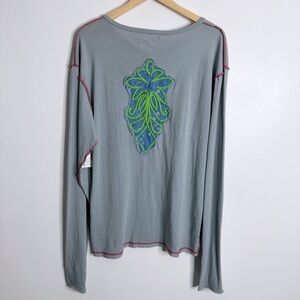 NWT Gypsy 05 Men’s XL Long Sleeve Gray Embroidered Henley Tee